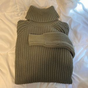 525 America Green Knit Turtleneck Sweater